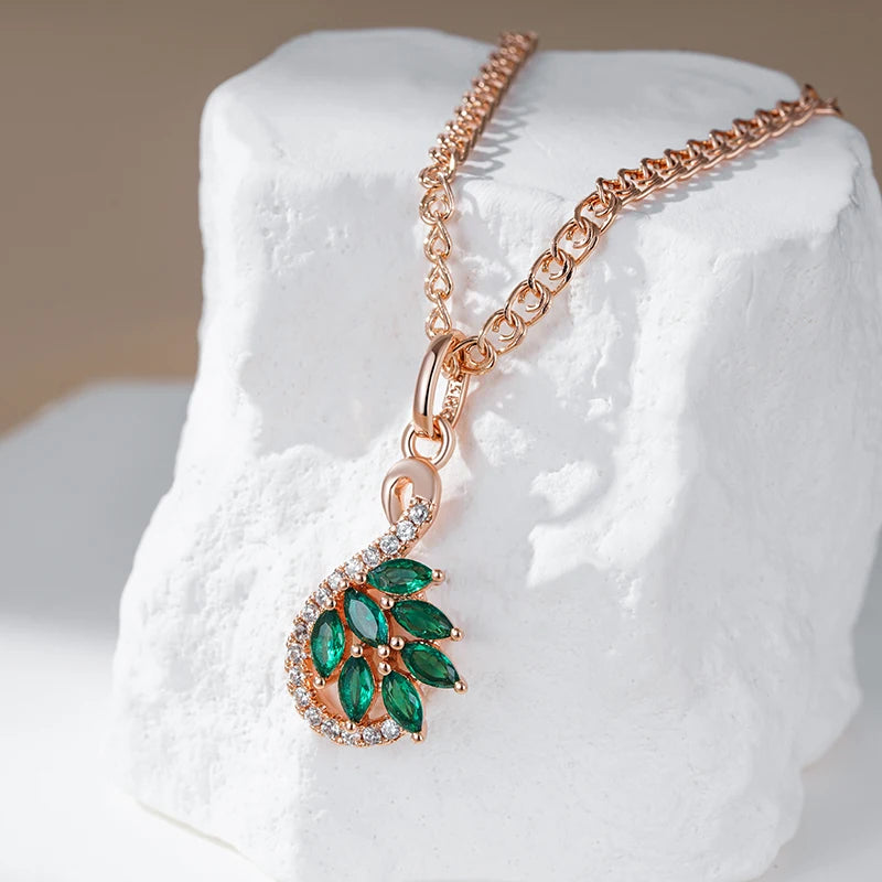 Green Leaf Gemstone Necklace