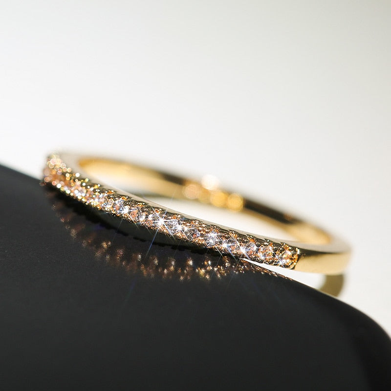 Minimalist Thin Rings for Women Wedding Brilliant Versatile Ring