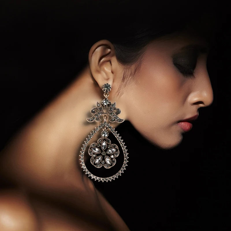 Luxury Gray Crystal Flower Bridal Earrings For Women Antique Gold Beach Party Water Drop Drop Earrings Vintage Jewelry