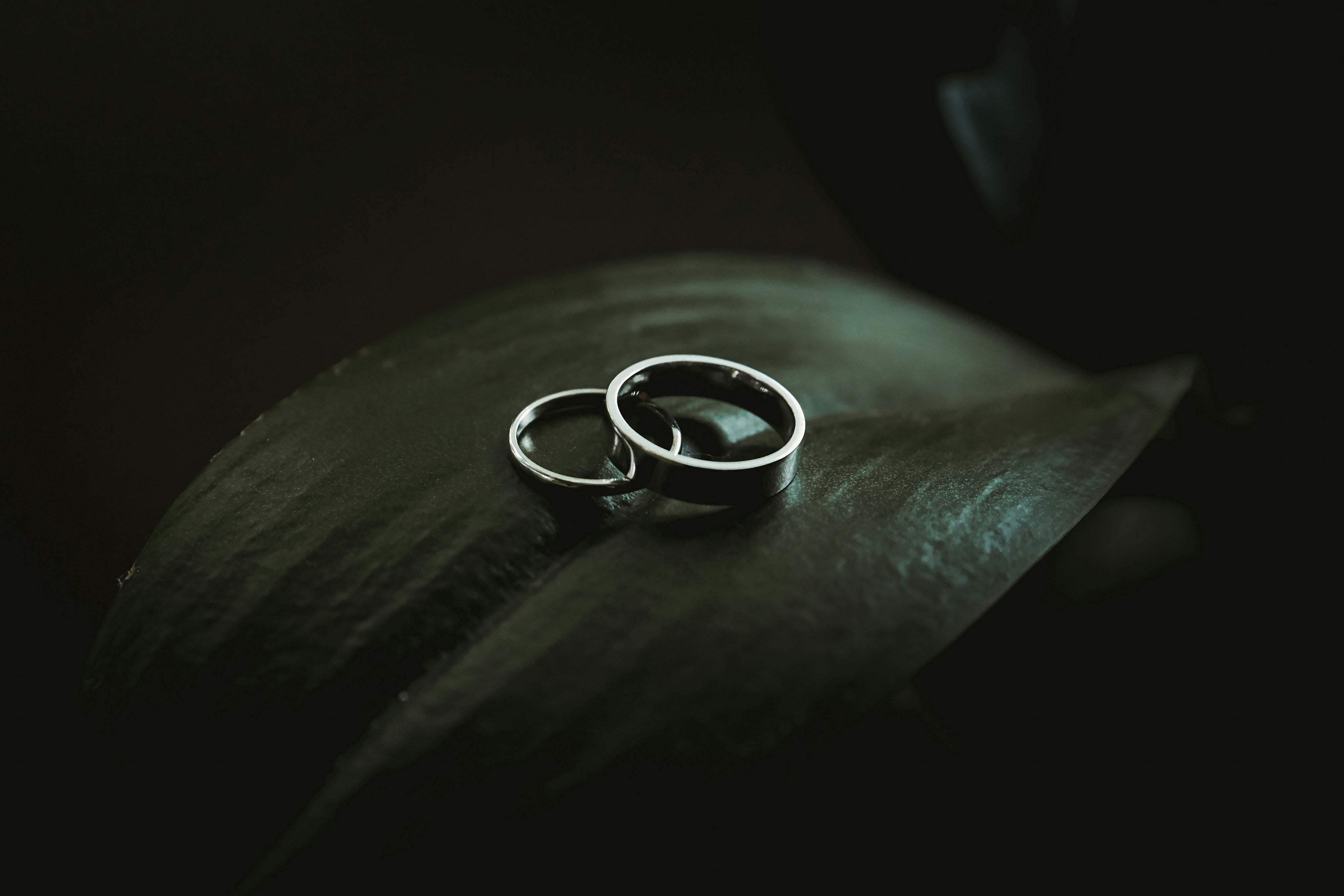 White Gold vs Silver: Which Is Better?