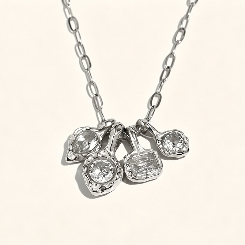 Hammered Multi Crystal Paperclip Necklace - SEIYI