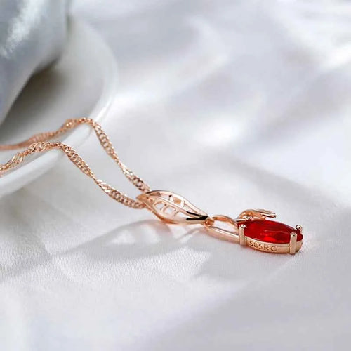 Red Gemstone Vintage Flower Pendant Necklace