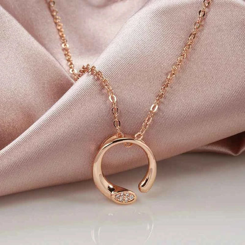 Round Rose Gold Pendant Necklace