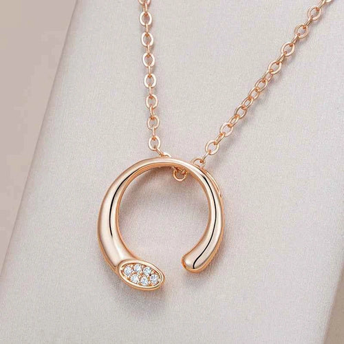 Round Rose Gold Pendant Necklace