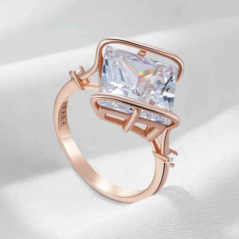 Bold Square-Cut White Zircon Rose Gold Ring