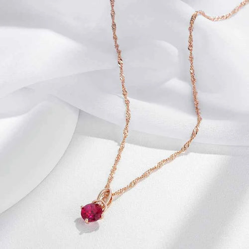 Shiny Red Oval Natural Zircon Pendant Necklace